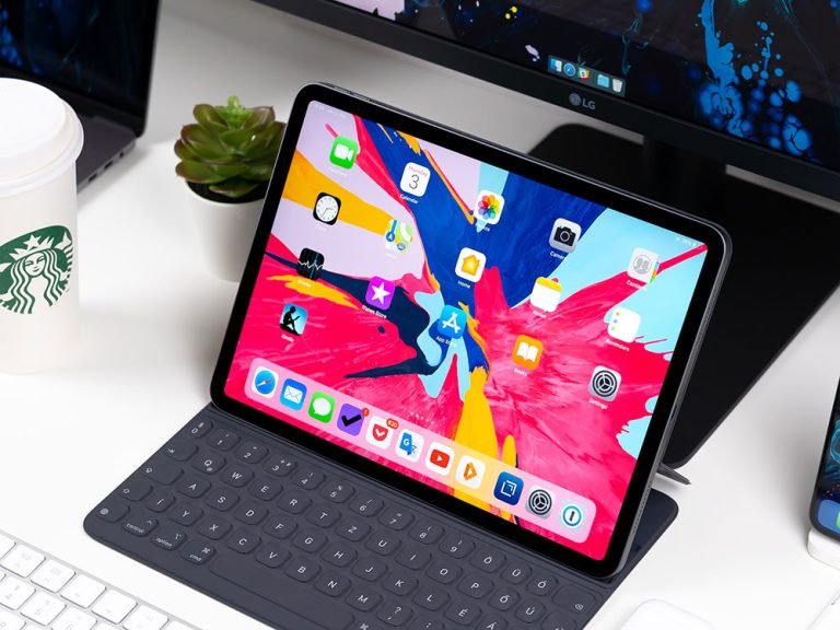 daniel korpai xgffTVZs1FI unsplash ShockproofCase | Phone Gear